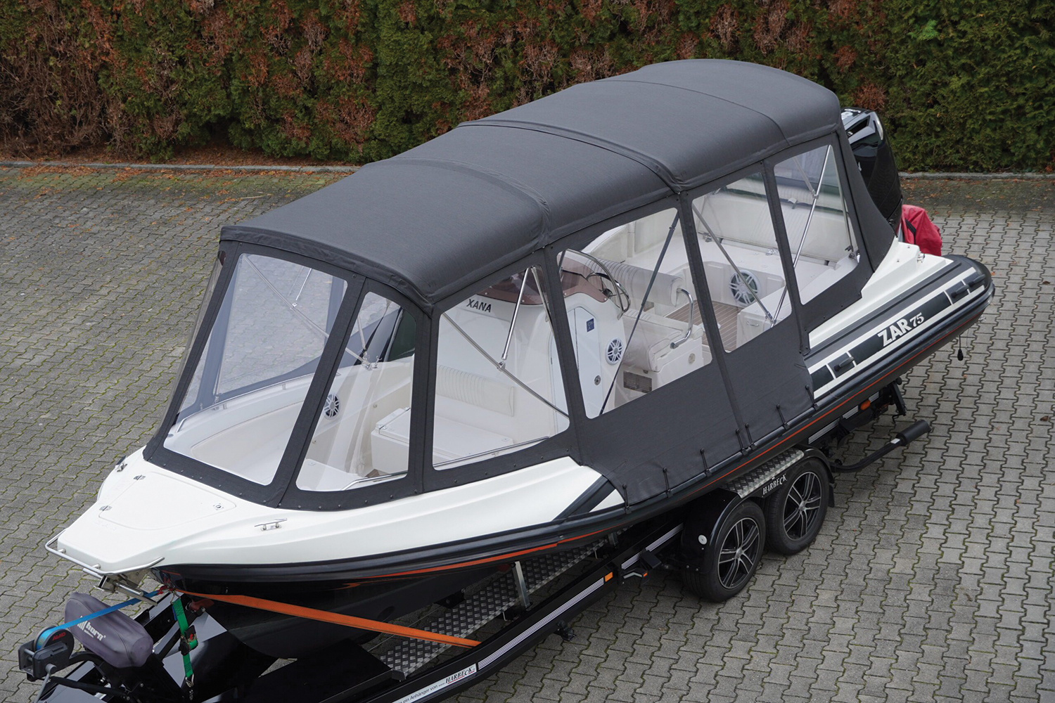 A soft enclosure on a ZAR Formenti 75.